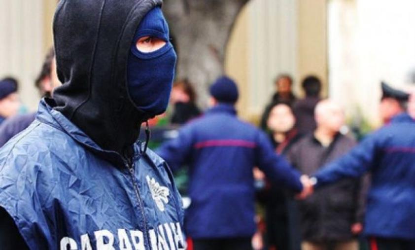 images Montalto Uffugo, picchia compagna e figlie: arrestato dai carabinieri