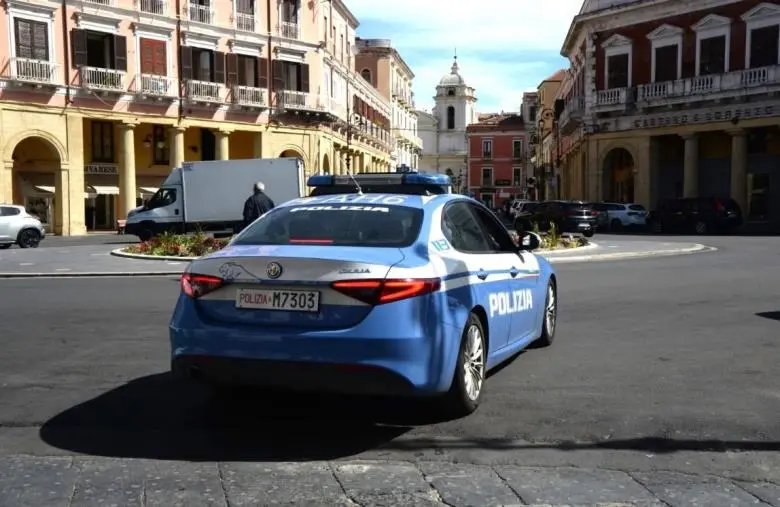 Crotone, divieto di avvicinamento nei confronti di un uomo responsabile di stalking