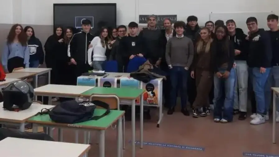  "Aria d'estate" al Liceo Classico di Catanzaro: confronto-incontro con l'avv Gigliotti