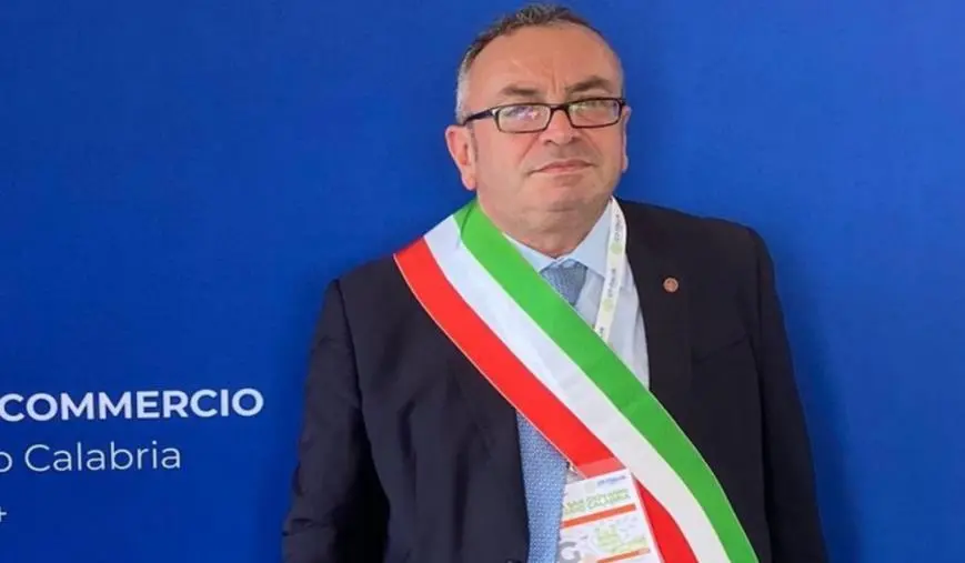 Platì, Rosario Sergi decade da sindaco per incandidabilità: decisiva la Cassazione dopo sette giudizi