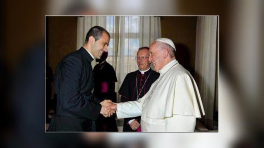 images Don Fabio Salerno nuovo segretario personale di Papa Francesco, gli auguri di Abramo: "Motivo di grande orgoglio per tutta la città" 