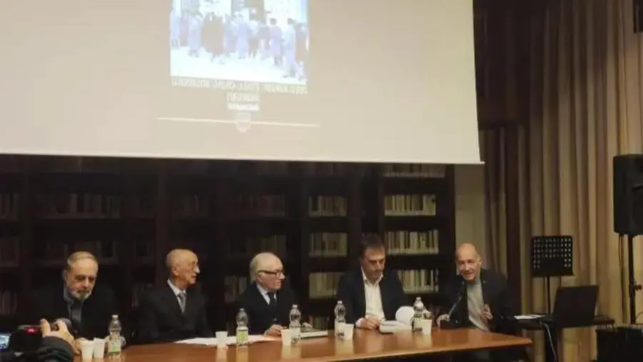 Un viaggio nella Catanzaro degli anni '50: presentato il libro che racconta la città del dopoguerra