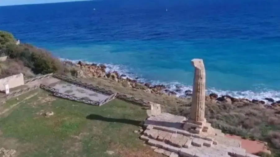 Archeologia, open day sulla campagna scavi a Capo Colonna: appuntamento il 2 agosto