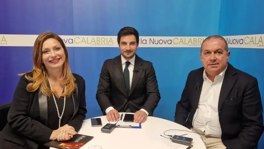 images Catanzaro Capitale, il nuovo Politeama e le opere che rilanceranno la città (GUARDA LA DIRETTA)