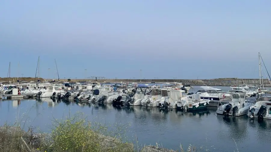Caos pontili a Catanzaro: la strategia del Comune per salvare la stagione estiva  