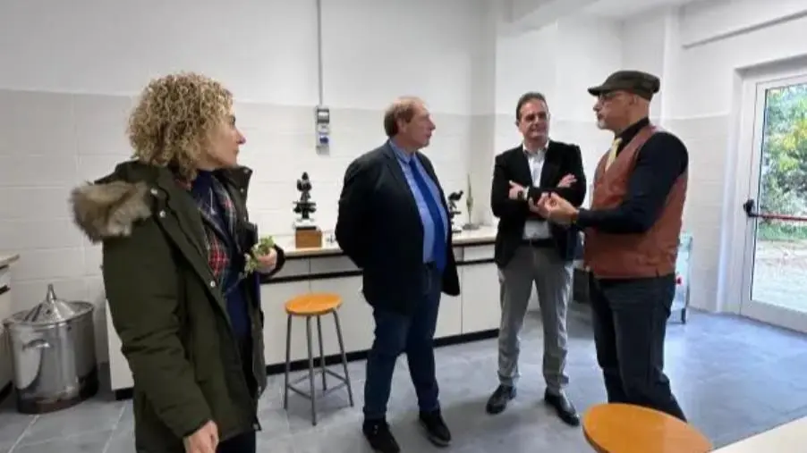 Corigliano-Rossano, sindaco e consiglieri di Altomonte in vista all'Istituto 'Majorana'