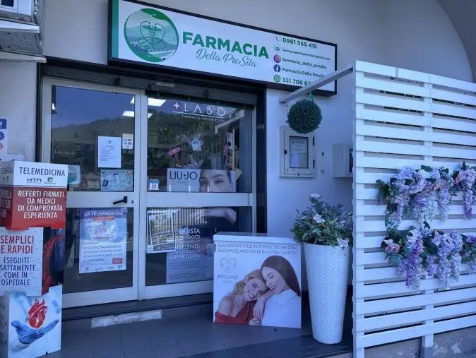 Cerva, uomo colpito da flutter atriale salvato grazie all’intervento dei medici in farmacia