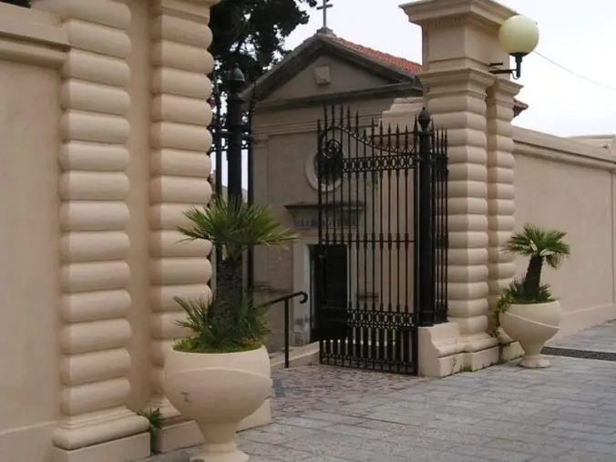Cimitero degli "orrori" a Tropea, arriva la prima condanna definitiva