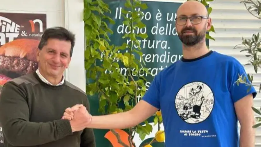 La carne vegetale conquista la Calabria: il successo della degustazione firmata Naturium
