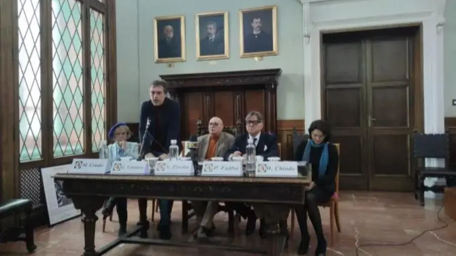 "Radici e Visioni": la storia dell'economia locale celebrata in un volume a Catanzaro 