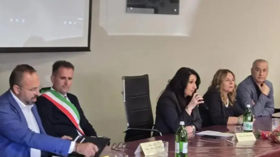 images L’omaggio a Falcone del Comprensivo Don Milani di Motta Santa Lucia nell’evento di SIULP e NSC 