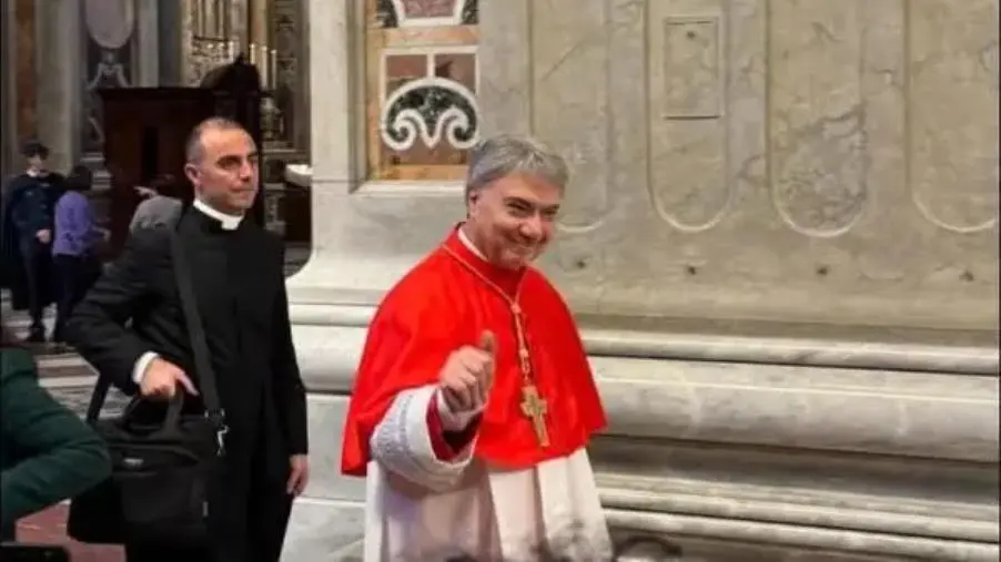 Chiesa, Don Mimmo Battaglia è ufficialmente Cardinale con il Concistoro del Papa a Roma