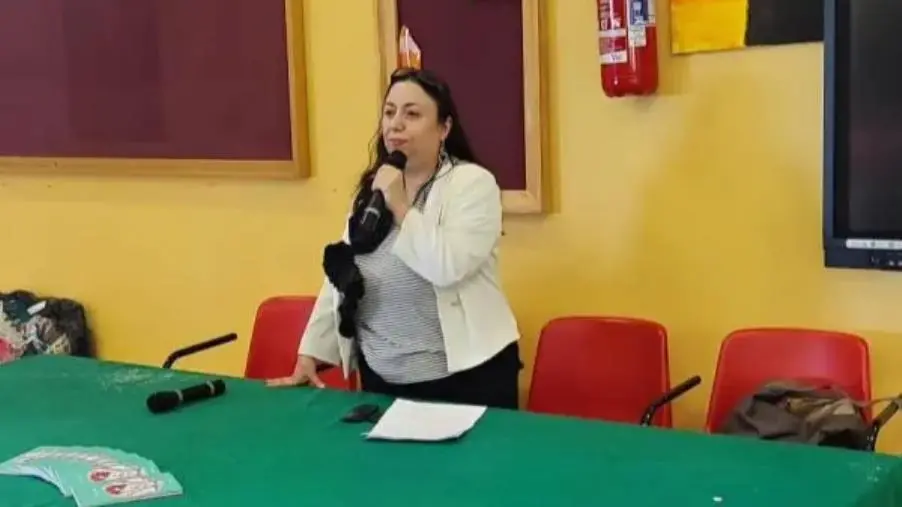 Riflessione e dialogo all’IC Catanzaro Nordest Manzoni Materdomini con “Il fragile bullo” di Rita Tulelli