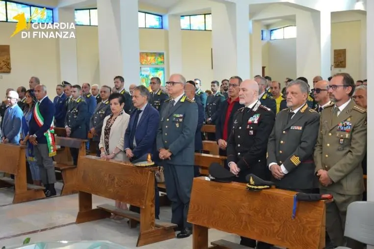 A Cosenza la Guardia di Finanza celebra San Matteo 