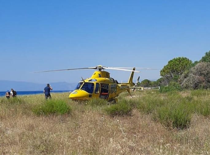 images Malore in acqua a Sellia Marina, trasferito in elisoccorso a Catanzaro 