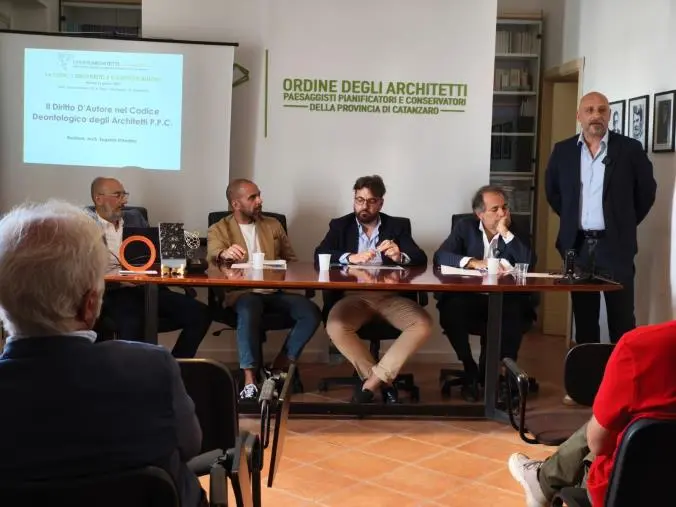 images Diritto d'autore e patrimonio artistico diffuso: confronto a più voci con gli Architetti di Catanzaro