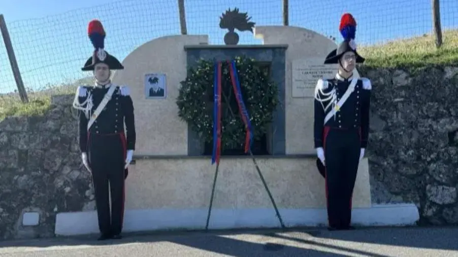 images San Luca, l'Arma commemora il brigadiere Tripodi a 39 anni dall'eccidio 