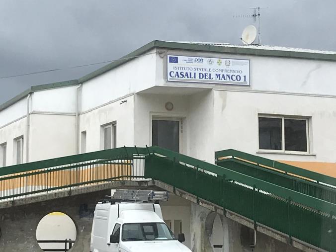 images A Casali del Manco tolgono il nome di Rita Pisano alla scuola, la rabbia del figlio Giuseppe Giudiceandrea