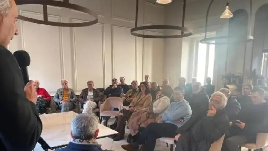 images Catanzaro, confronto vivace su decoro urbano e turismo durante il "Mercoledì dell'Imperiale"
