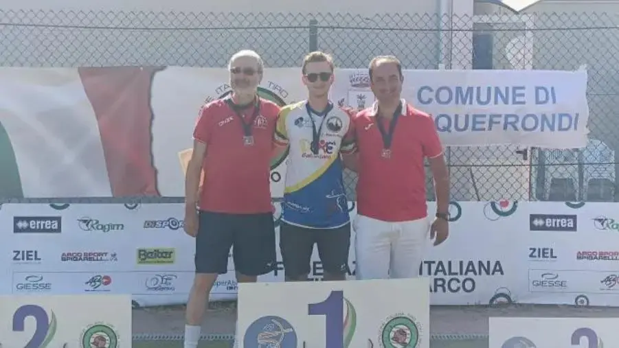 Campionato regionale Tiro con l'Arco, gli Arcieri Club Lido si aggiudicano due titoli