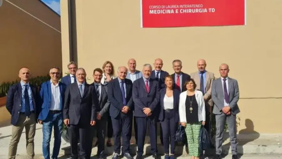 Medicina a Crotone, gli ispettori esprimono apprezzamento   
