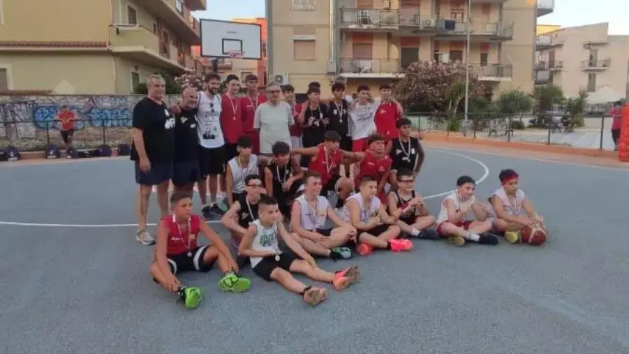 Catanzaro, i giovani della Basket Academy protagonisti di "Estate a Canestro"