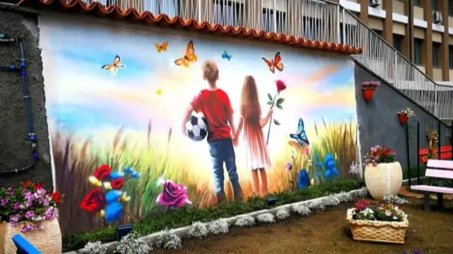 Taverna ricorda Giorgia e Mattia con un murales di Claudio Chiaravalloti