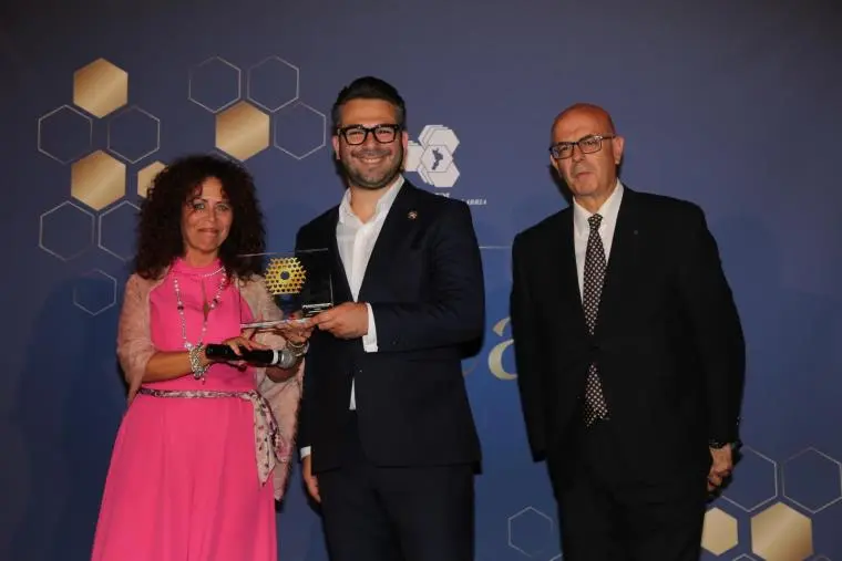 Cosenza, il Premio Alveare 2025 ad Alessandro Crocco