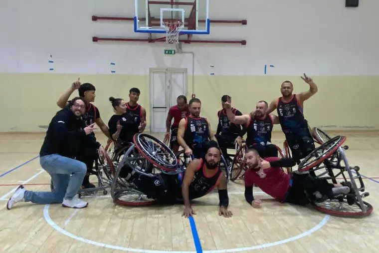 Basket in carrozzina, la Bic Reggio vince in rimonta contro la Dinamo Lab Sassari