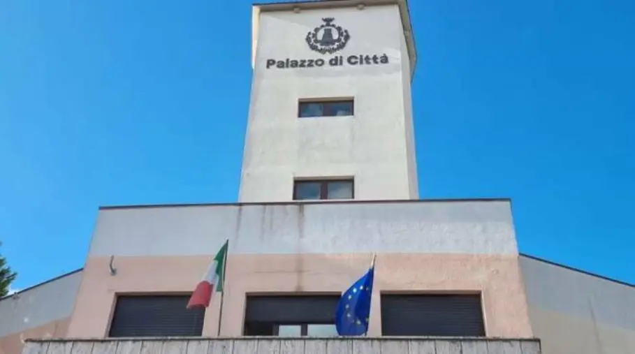 Chiaravalle, Radici e Ali: “Il paese dove il TUEL si interpreta a piacere”