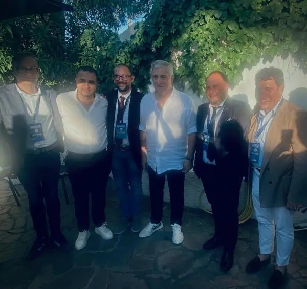Il sindaco di Petronà e il consigliere delegato Pignieri aderiscono a Forza Italia