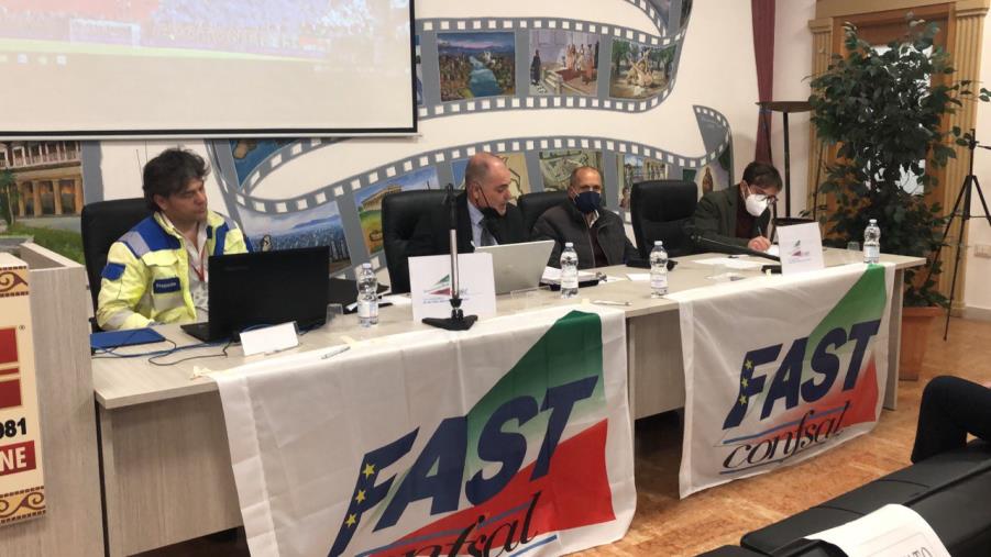 images Luigi Montesano confermato segretario provinciale di Crotone di Fast Confasal