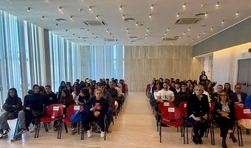 Catanzaro, i ragazzi del Grimaldi-Pacioli-Petrucci-Ferraris-Maresca protagonisti della Blue Economy