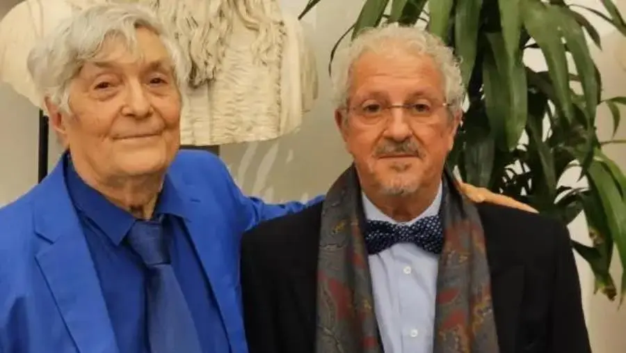 images Il maestro Falvo premiato in Campidoglio dal Centro Internazionale Artisti Contemporanei Roma 