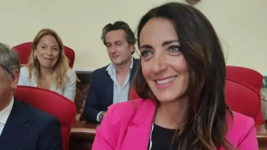 Lavoratori ex legge 15, il Comune di Vibo dispone l’incremento orario 