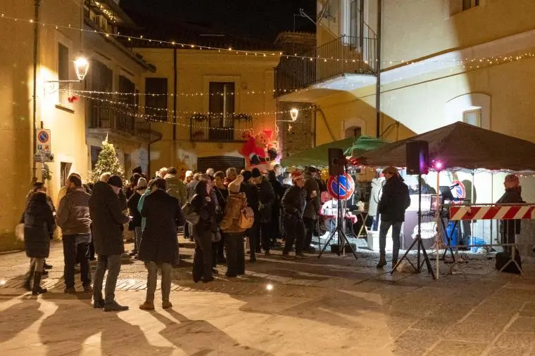 images Catanzaro, al Pianicello il Natale si festeggia con musica, crespelle e buon vino (FOTO)