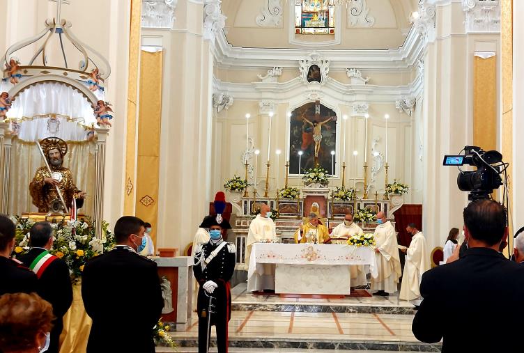 images Festa San Francesco di Paola. Il Vescovo di Lamezia Terme: “La nostra società ha bisogno di mitezza e umiltà”