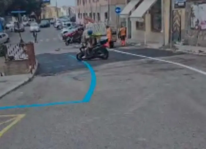 images Catanzaro, aperta via De Gasperi: in giro in moto con tanto di coriandoli 