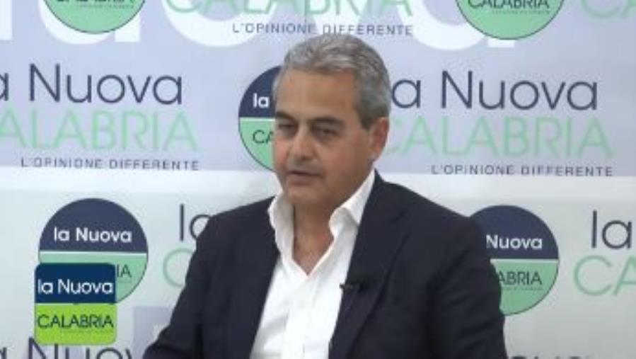 images Catanzaro, Occhiuto: "Pietropaolo candidato a sindaco? Allora resterà senza deleghe"