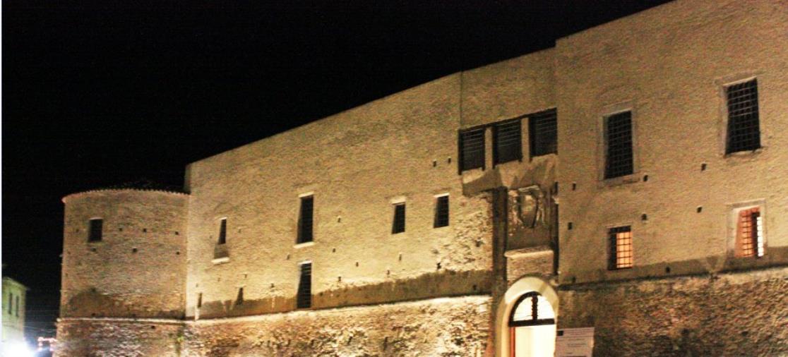 images Riprese del film 'Sandokan', ingresso al Castello Aragonese interdetto dal 20 al 27 maggio