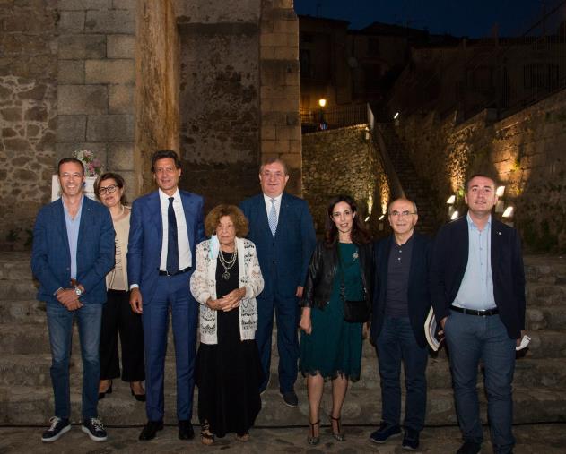 images Il rettore dell'Università Vanvitelli di Caserta promette di attivare un corso di Laurea a San Giovanni in Fiore