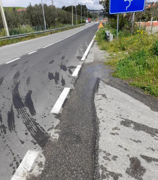 images Catanzaro. Levato: "Strade dissestate per continue riparazioni della condotta, ma i cittadini vedono solo acqua marrone dai rubinetti"