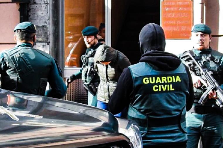 'Ndrangheta, arrestato super latitante calabrese: tra i ricercati più pericolosi d'Italia