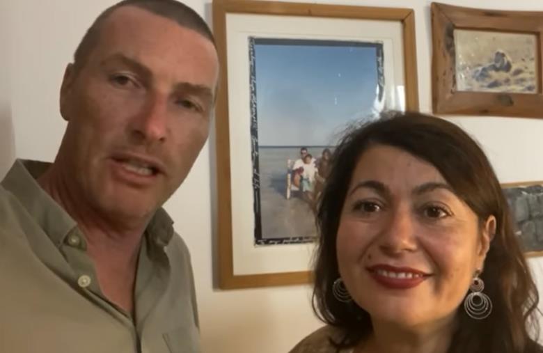 images Arrestati e rilasciati a Zanzibar, il video di Francesca e Simon: "Siamo a casa e siamo felicissimi"