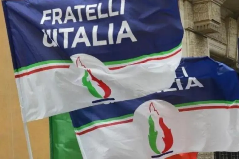 Polemiche sul parroco di Cropani, Fratelli d'Italia: "Rispettare tutti i concetti di famiglia"