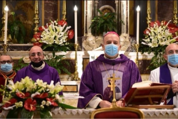 images Amaroni: 19 giovani ricevono il sacramento della Cresima dal vescovo Panzetta