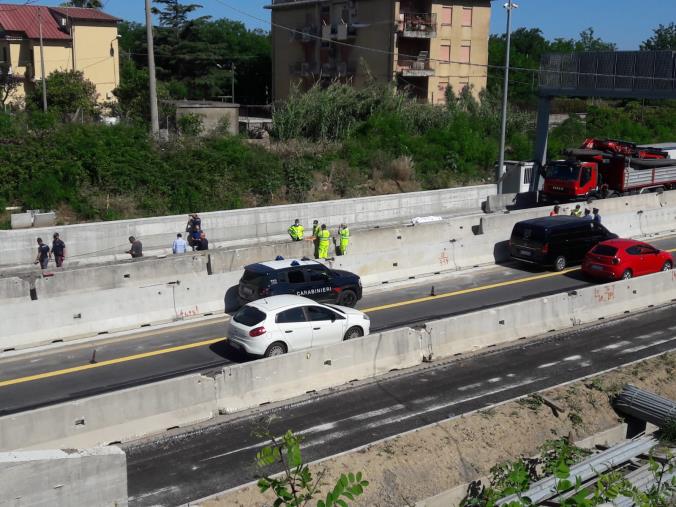 images Muore operaio sull'A2 del Mediterraneo a Francavilla Angitola: le nuove immagini della tragedia