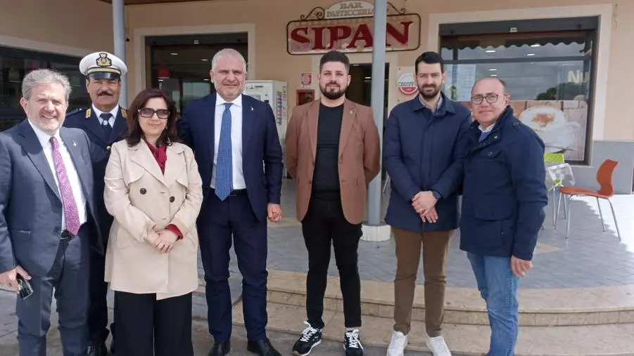 Problematica idrica ad Isola Capo Rizzuto, il Sindaco incontra il sottosegretario D’Eramo