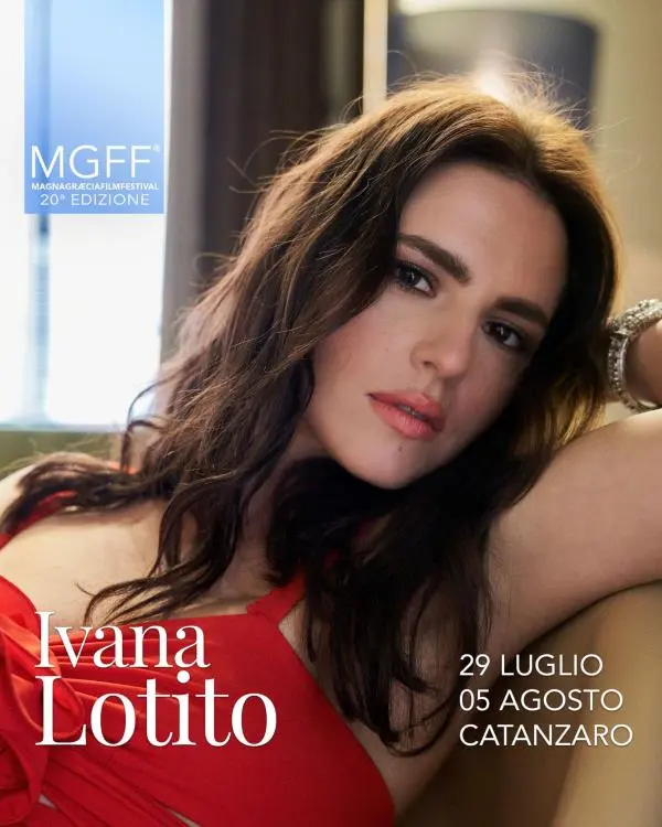 images L'attrice Ivana Lotito madrina del Magna Graecia Film Festival
