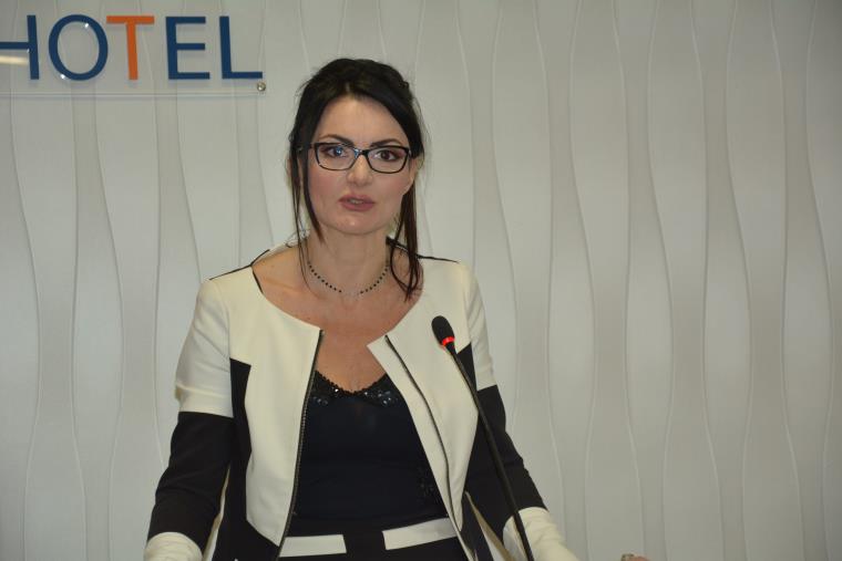 Mariaelena Senese è la nuova segretaria generale della FenealUil Calabria